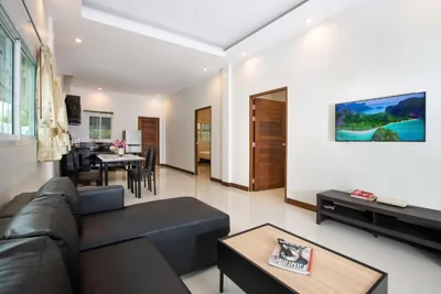 Family 2BR Villa Lancelot 3 with Jacuzzi Pool, just 10 min drive NaiHarn and Rawai – 사진 4