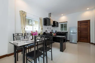 Family 2BR Villa Lancelot 3 with Jacuzzi Pool, just 10 min drive NaiHarn and Rawai – 사진 13