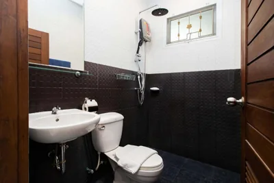 Family 2BR Villa Lancelot 3 with Jacuzzi Pool, just 10 min drive NaiHarn and Rawai – 사진 16